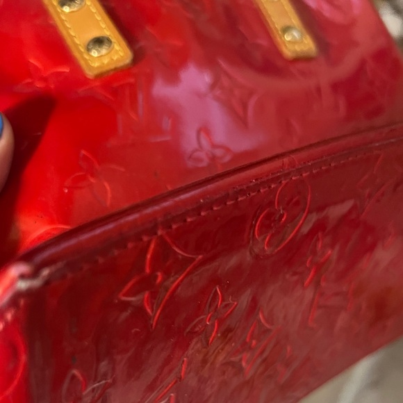 AUTHENTIC LOUIS VUITTON READE VERNIS Handbag - Rarely Used! - Picture 6 of 7